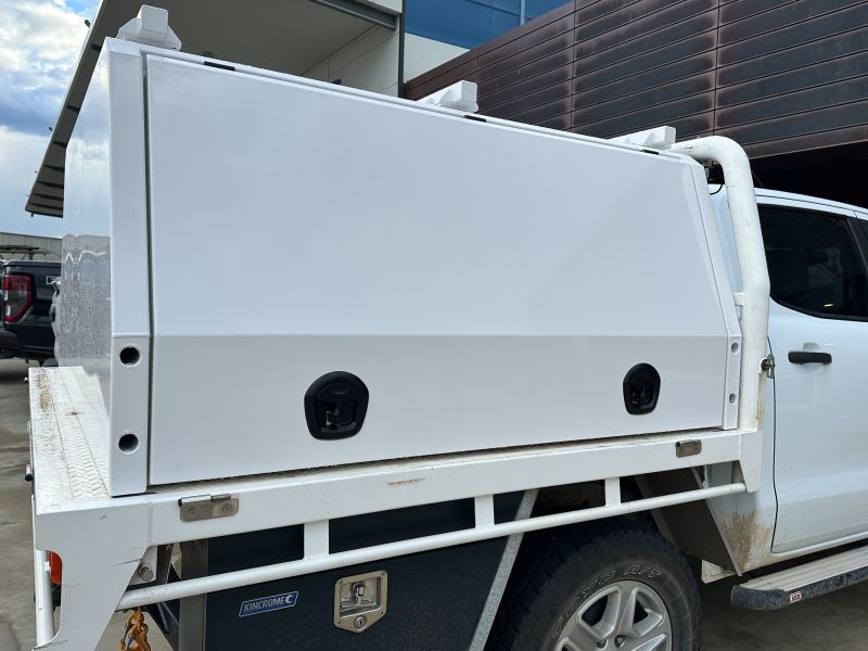 Liftoff Canopy Ford Ranger DC on existing steel tray