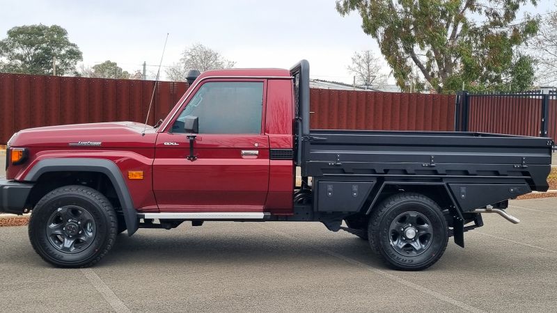 Aluminium Tray Single Cab Toyota Landcruiser 79 Series on maroon ute with black aluminium tray with double toolboxes